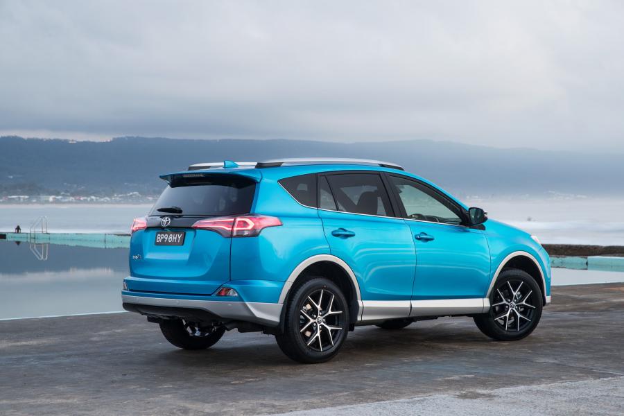  Toyota RAV4 2015 года  (AU) (фото 11 из 22)